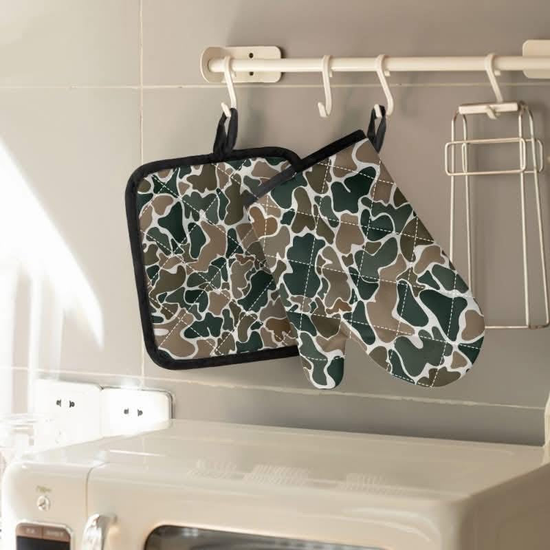Oven Mitt + Potholder Set