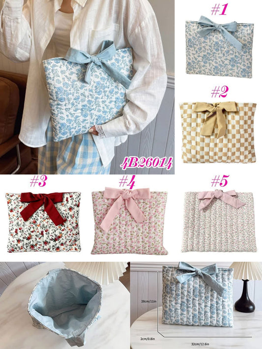 Quilted Bow Tie Cosmetic Bag / Bible Cover 4B26014