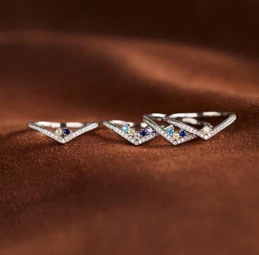 Personalized Birthstone Rings Triangle